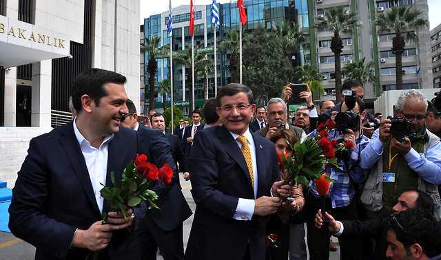 Ahmet Davutoğlu- Alexis Tsipras İzmir'de görüştü