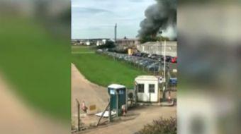 İngiltere'nin başkenti Londra'daki Southend Havalimanı yakınlarındaki patlamanın ardından bölgeye it