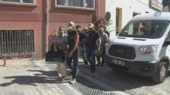 Tekirdağ’da PKK/KCK operasyonu kapsamında gözaltına alınan 3 kişi adliyeye sevk edildi.