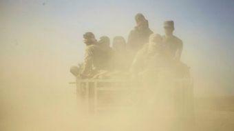 Irak ordusu Telafer'i terör örgütü DEAŞ'tan temizlemek için kara operasyonu düzenledi