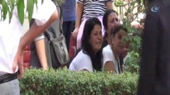 Adana'da 6 aydır psikolojik tedavi gördüğü ileri sürülen 26 yaşındaki Emre Görür, pompalı tüfek ve m