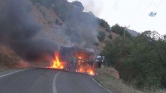 PKK’lı teröristler araç yaktı, Tunceli-Pülümür yolu trafiğe kapandı