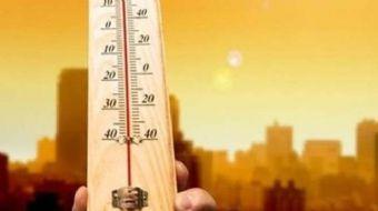Bayram tatilini fırsat bilen birçok vatandaş tatil bölgelerine akın etti. Bayramda yağmur yağışı bek