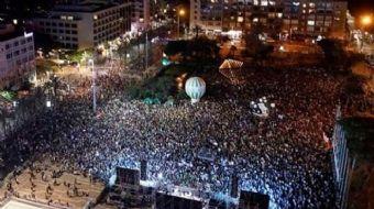 Tel Aviv’de binlerce İsrailli, Filistin ile çatışmaların sona erdirilmesi talebiyle sokağa çıktı. Gö