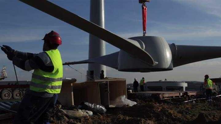Elektrik+ihtiyac%C4%B1n%C4%B1+kendi+r%C3%BCzgâr+santralinden+kar%C5%9F%C4%B1l%C4%B1yor