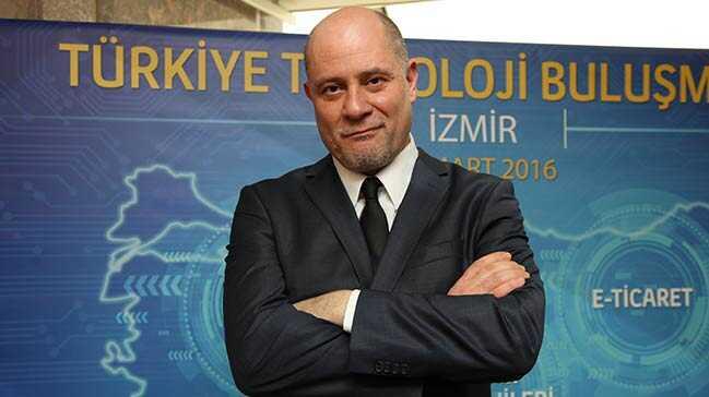 Turkcell+4.5G+teknolojisi+ile+yeni+bir+i%C5%9F+d%C3%BCnyas%C4%B1na+ge%C3%A7ece%C4%9Fiz