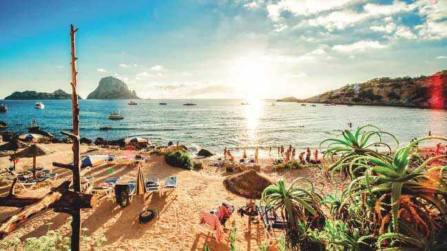 Tatil cenneti IbIza - Akşam