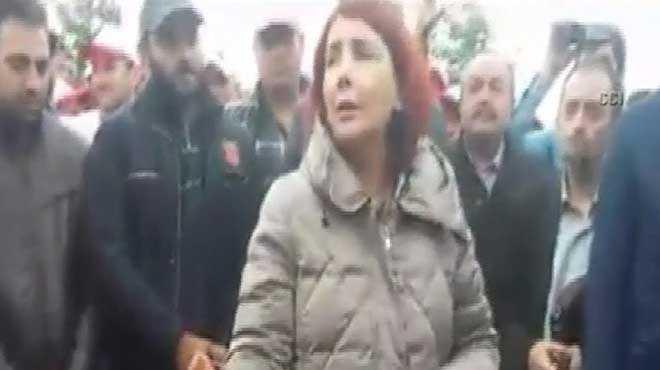 CHP%E2%80%99li+Avc%C4%B1lar+Belediye+Ba%C5%9Fkan%C4%B1+Handan+Toprak,+eylem+yapan+i%C5%9F%C3%A7ileri+tehdit+etti%21;