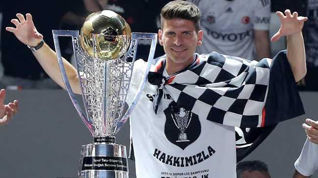 Mario+Gomez%E2%80%99in+akl%C4%B1+hala+Be%C5%9Fikta%C5%9F%E2%80%99ta