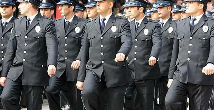 KPSS%E2%80%99siz+EGM+POMEM+polis+al%C4%B1mlar%C4%B1+ne+zaman+ba%C5%9Fvuru+%C5%9Fartlar%C4%B1+nedir