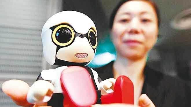 Robotlar%C4%B1n+yeni+g%C3%B6revi: Sevgi+ve+huzur+vermek