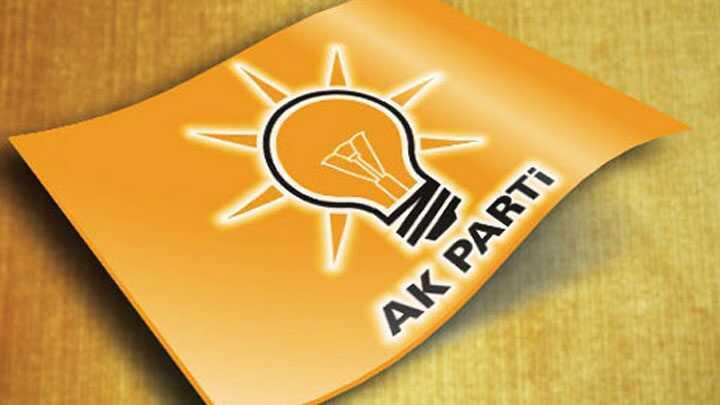 AK+Parti,+ba%C5%9Fkanl%C4%B1k+i%C3%A7in+kollar%C4%B1+s%C4%B1vad%C4%B1
