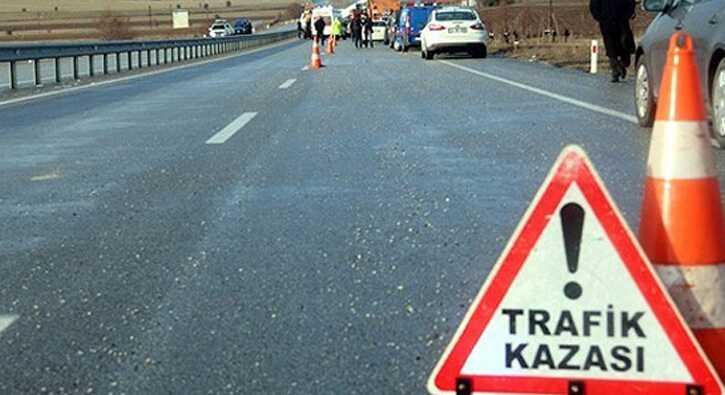 %C5%9E%C4%B1rnak%E2%80%99%C4%B1n+%C4%B0dil+il%C3%A7esinde+meydana+gelen+trafik+kazas%C4%B1nda+3+ki%C5%9Fi+ya%C5%9Fam%C4%B1n%C4%B1+yitirdi.