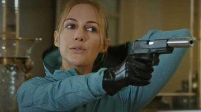 Meryem+Uzerli+E%C5%9Fk%C4%B1ya+D%C3%BCnyaya+H%C3%BCk%C3%BCmdar+Olmaz%E2%80%99da+neden+yok?
