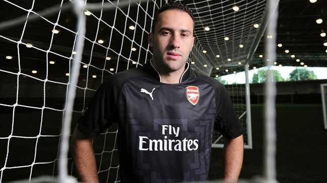 Fenerbah%C3%A7e+Ospina+ile+anla%C5%9Fmaya+vard%C4%B1%21;