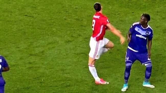 Zlatan+Ibrahimovic%E2%80%99in+futbol+kariyeri+bitebilir%21;