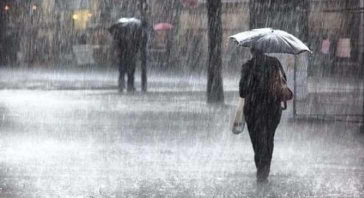 Meteorolojiden+son+dakika+Bat%C4%B1+Karadeniz%E2%80%99e+%E2%80%99sa%C4%9Fanak%E2%80%99+uyar%C4%B1s%C4%B1+