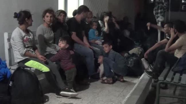 Balıkesir'de 37 kaçak göçmen yakalandı