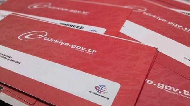 E-Devlet Alt-Üst Soy bilgisi sorgulama sayfası yeniden açıldı E-Devlet Alt-Üst Soy bilgisi sorgulama sayfası yeniden açıldı