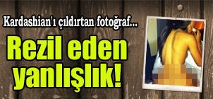 Rezil+eden+yanl%C4%B1%C5%9Fl%C4%B1k%21;+Kardashian'%C4%B1+%C3%A7%C4%B1ld%C4%B1rtan+foto%C4%9Fraf...