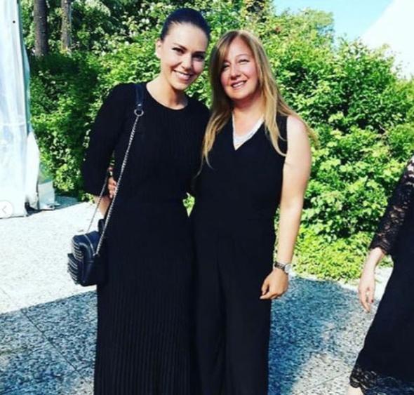 Sarp Akkaya ile Sinem Yalçınkaya evlendi