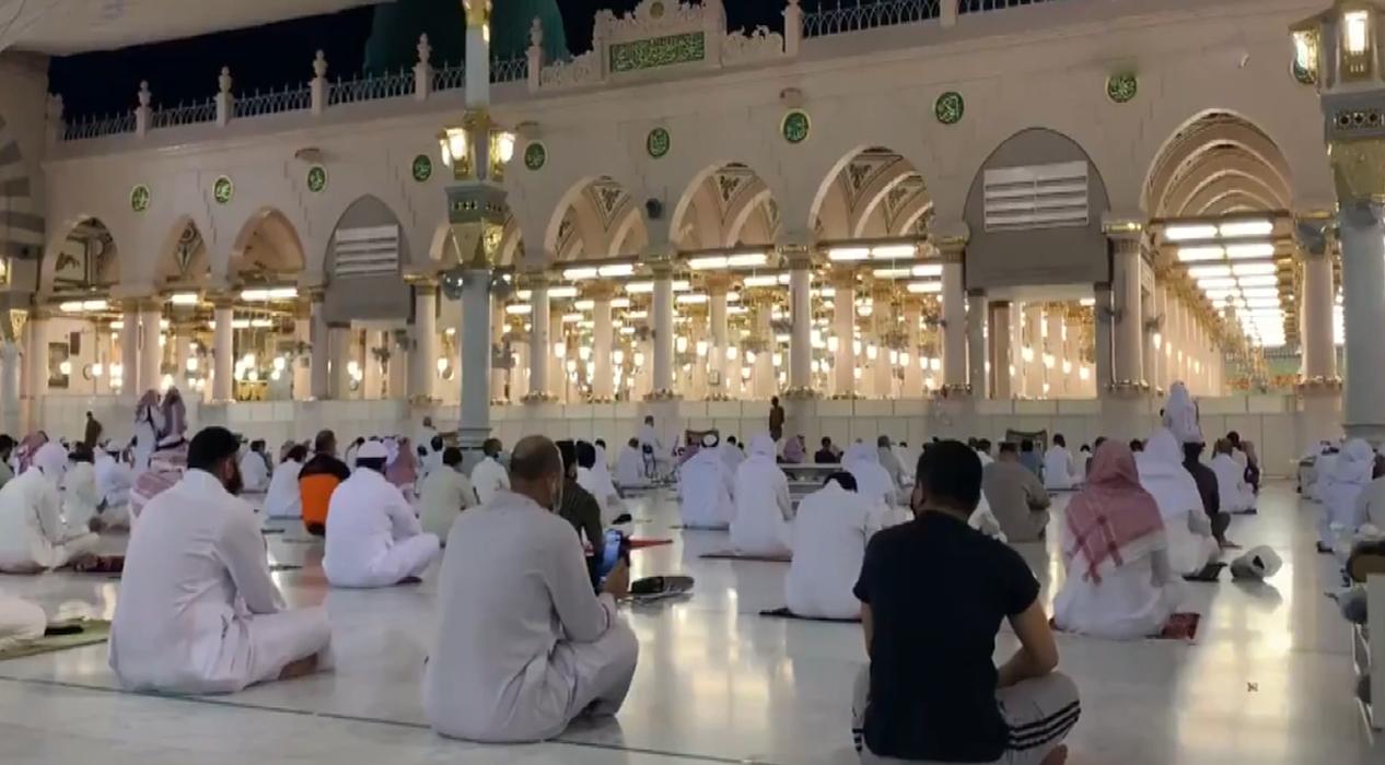 Mescid-i Nebevi, 74 gün sonra tekrar ibadete açıldı