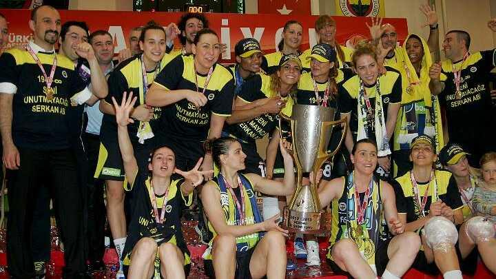 Fenerbahce Kadinlar Basketbol Ligi Nde Sampiyon