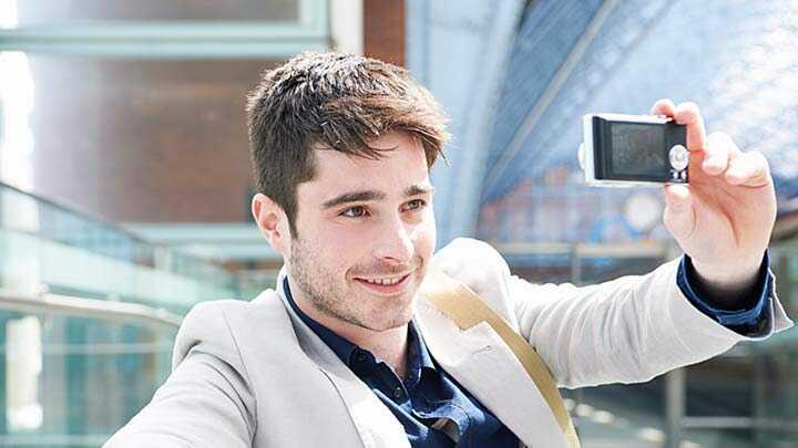 Fazla selfie çeken erkeklerde psikopatça eğilimler olabilir