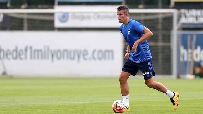 van+Persie+West+Ham+ve+Palace%E2%80%99a+%C3%B6nerildi