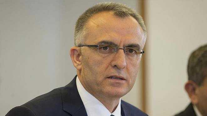 Maliye Bakanı Ağbal: Millet tankı da tüfeği de tekme, tokatla yerle bir etti