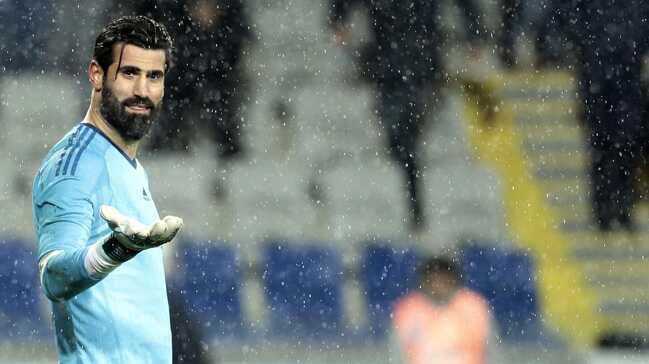 Volkan Demirel Evimizde ıslıklamalar, yuhalamalar son bulsun