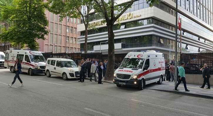 Başkentte gıda zehirlenmesi şüphesi: 40 kişi tedavi altında