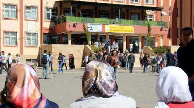 KPSS öğretmenlik alan bilgisi sınavına 306 bin aday başvurdu
