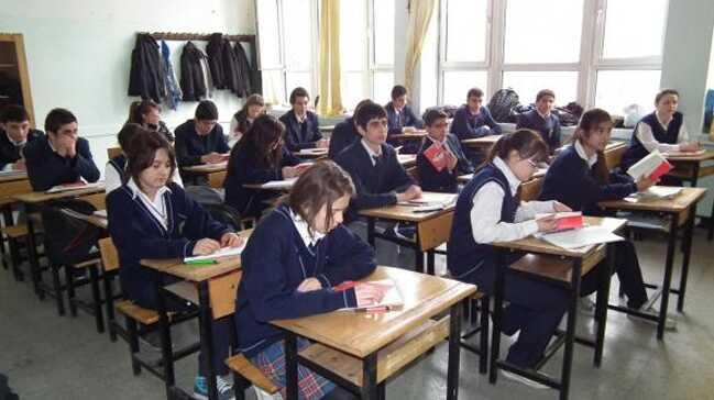 Yetenekli öğrencilere liselere yerleştirmede ikinci şans tanınacak