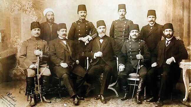 'Dellal-ı Kur'an' olan Bediüzzaman ile 'Ulu Hakan' Abdülhamid Han arasındaki fitneciler!..