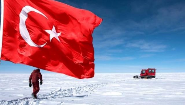 Türk ekibi yola çıktı, Antarktika yolculuğu başlıyor!