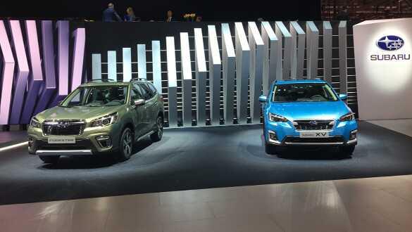 Subaru yeni hibrit otomobillerini tanıttı