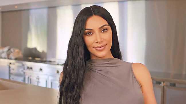 Kim Kardashian avukat oluyor