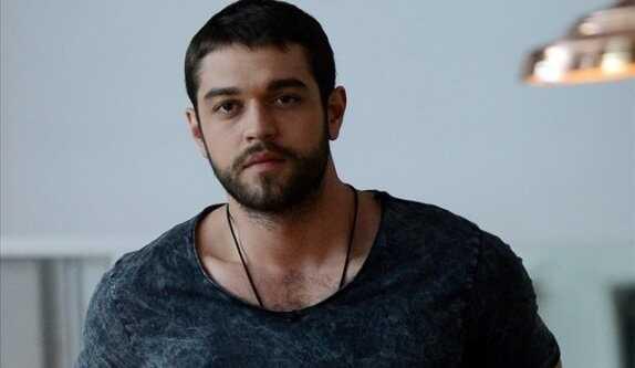 Kardeş Çocukları dizisinden Furkan Andıç neden ayrıldı" Furkan Andıç kimdir, kaç yaşında"