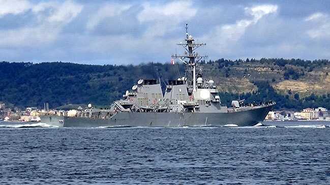 Rusya 1 Nisan'da Çanakkale Boğazı'ndan geçen ABD gemisini yakın takibe aldı