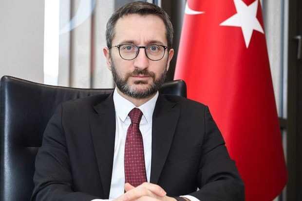 Türkiye'den Paris'teki Notre Dame Katedrali'nde çıkan yangına ilişkin ilk açıklamalar