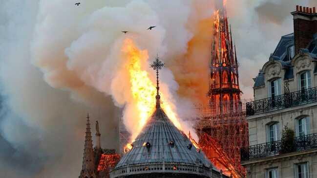 Philippe: Notre Dame için mimarlara tasarım davetinde bulunacağız