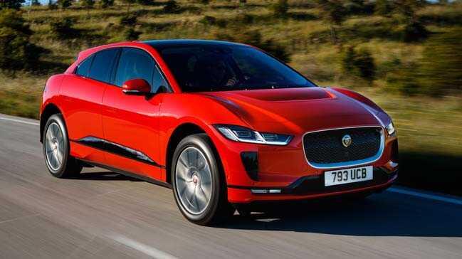 Yılın otomobili Jaguar I-Pace oldu