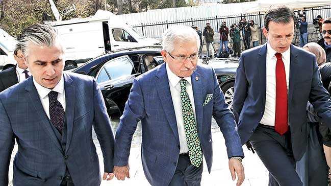 Olağanüstü itirazlar masada, gözler YSK'da