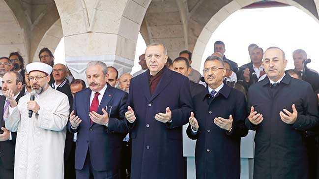 'Camiler şehirlere karakter kazandırır'