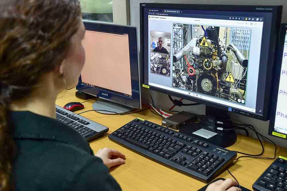 Otomotiv Teknolojileri Araştırma Merkezi (OTAM) artırılmış gerçeklik ile test devrimini başlatıyor