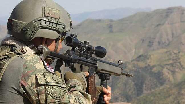 Hakkari'de bir askerimiz şehit oldu