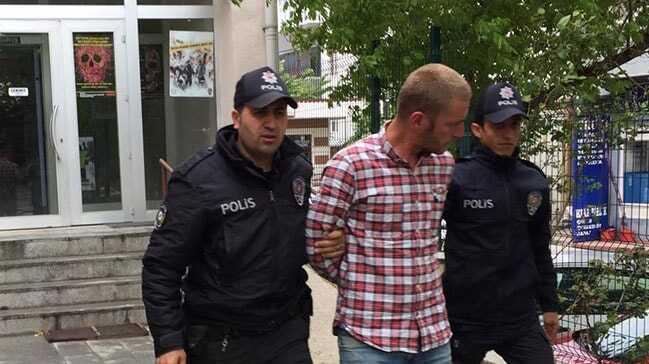 2 günde 3 araç çaldı, yakalanınca 'uyum sorunum var' dedi