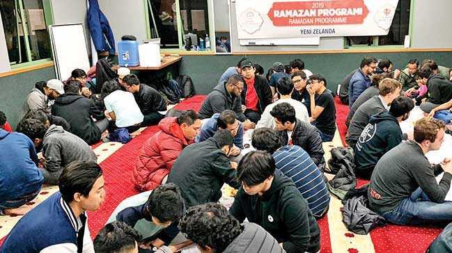 TDV'den Yeni Zelanda'da iftar