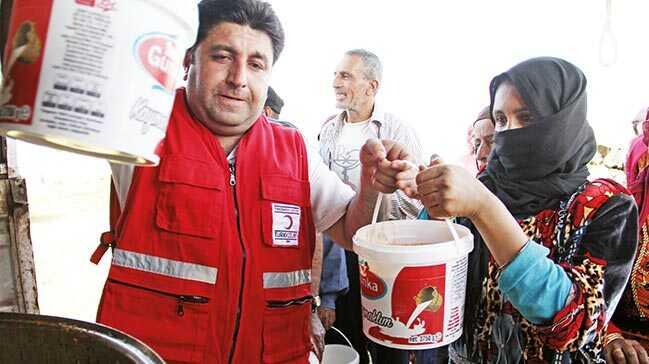 Türk Kızılayı Ramazan'da dünyaya yardım eli uzattı